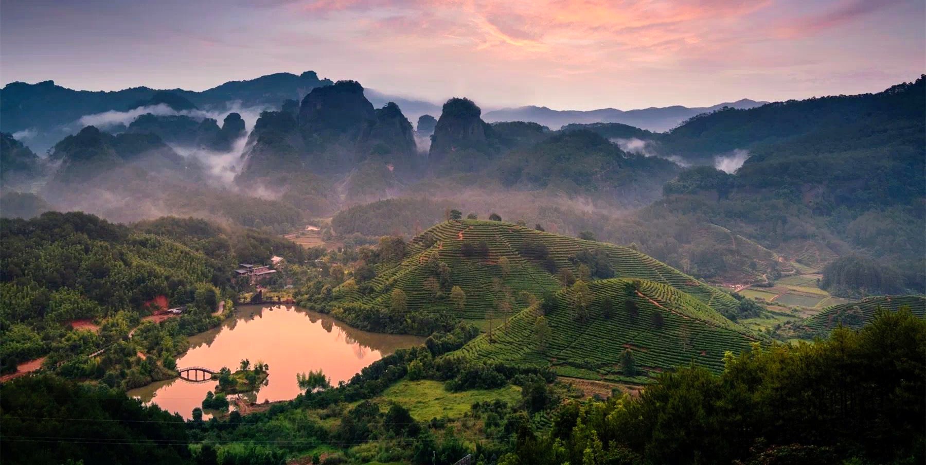 Family Mist & Waves Get away Kerala | Munnar | Thekkady | Alappuzha | Kochi |